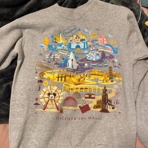 Disneyland Discover the Magic sweatshirt!!!